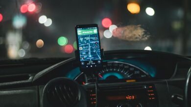 Autonomous vehicle on a city street representing Waymo's robotaxi expansion